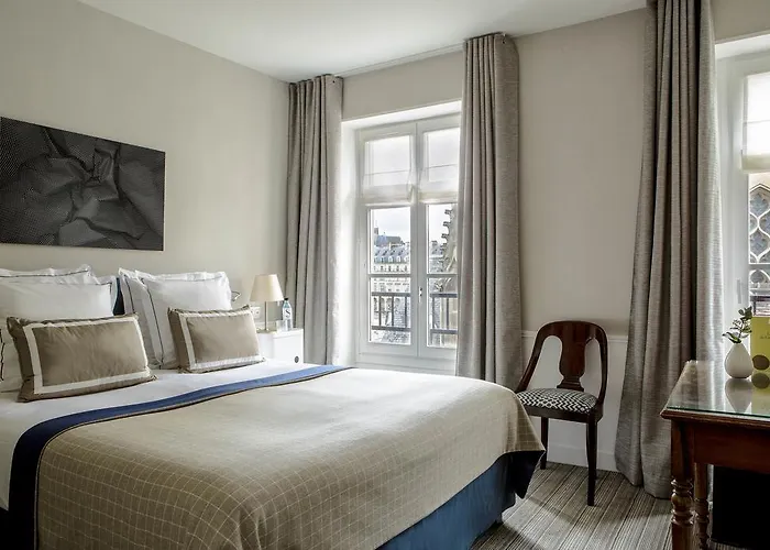 Hôtel de la Place du Louvre - Esprit de France